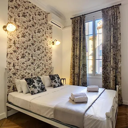 Nestor&jeeves - Palazzo Verdi -