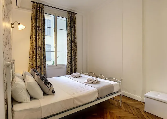 Nestor&jeeves - Palazzo Verdi - *